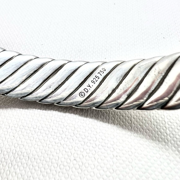 David Yurman Renaissance Three Stone Sculpted Bracelet - Picture 9 of 13
